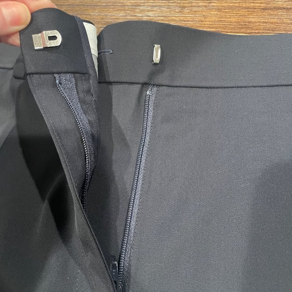 Everlane Black Ankle Pants - Picture 6 of 13